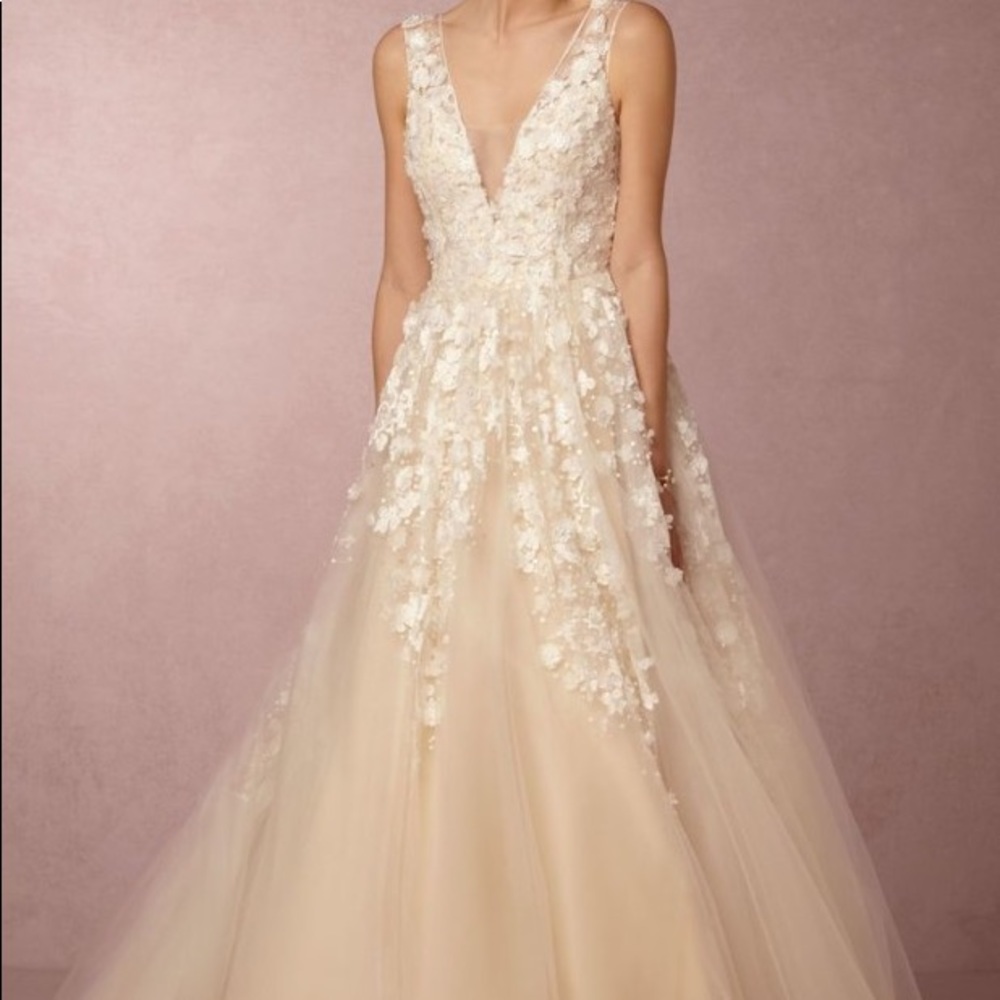 BHLDN wedding dress - used - size 2. Great condition, kept in garment bag